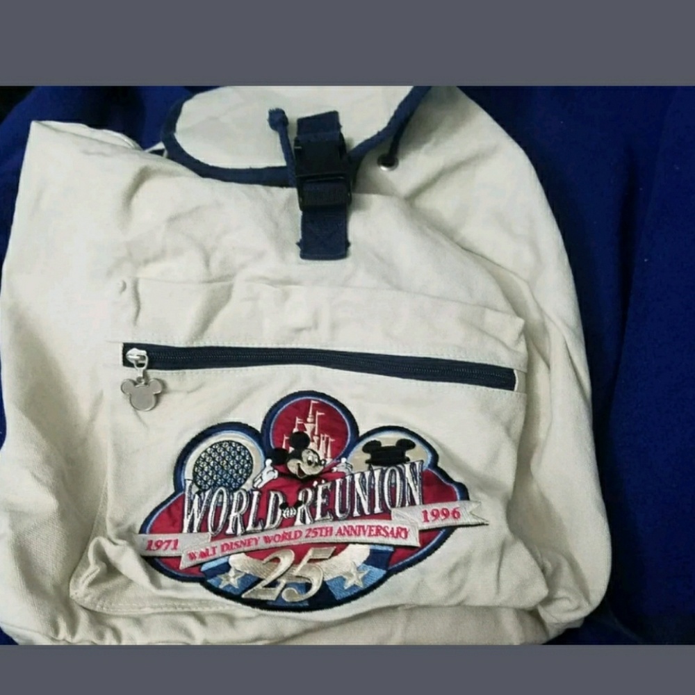 Walt Disney World Reunion 25th Anniversary mickey